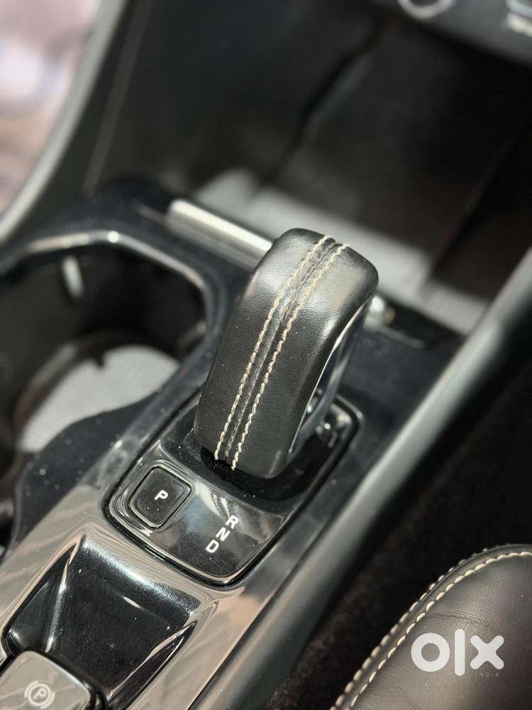 Volvo Xc40 D4 Inscription, 2018, Diesel