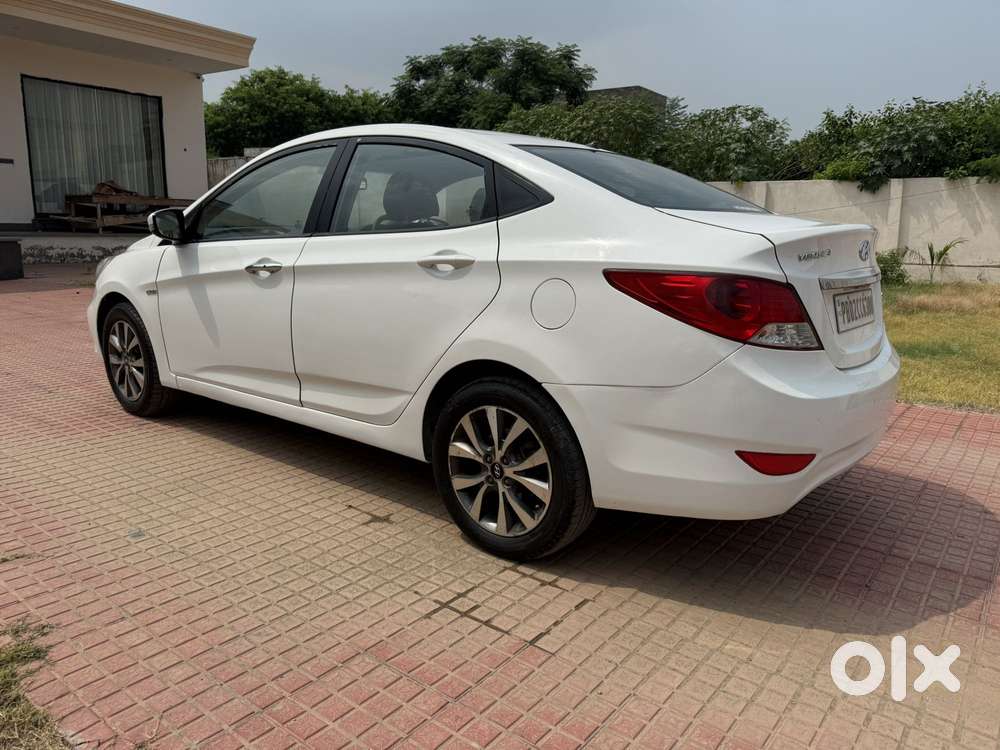 Hyundai Fluidic Verna 1.6 Crdi Sx, 2013, Diesel
