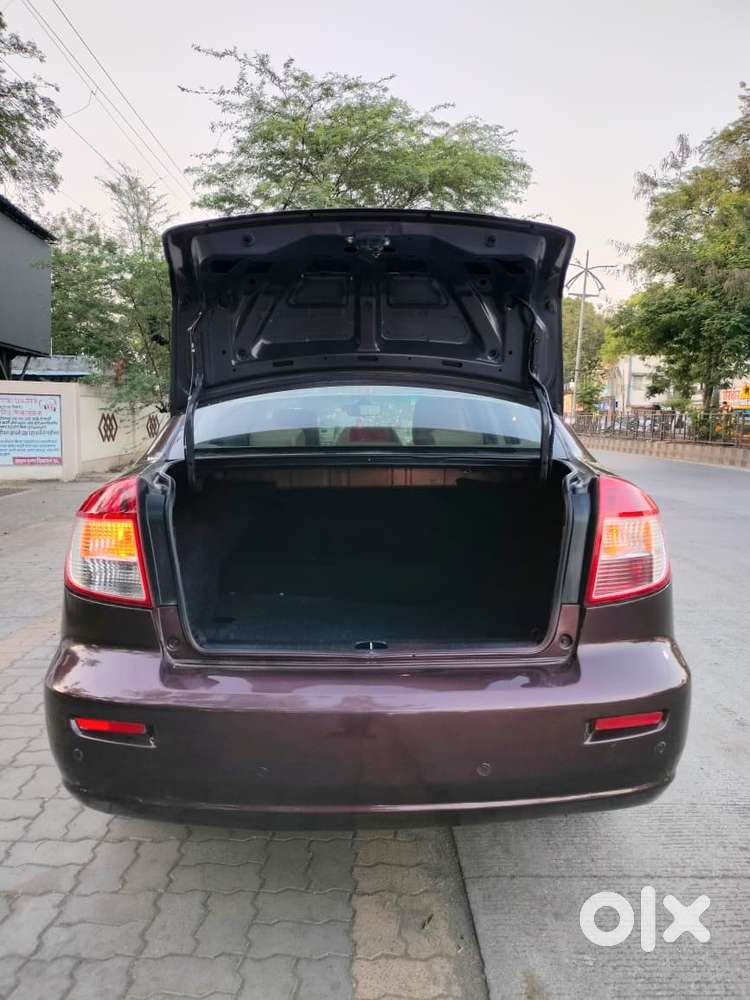 Maruti Suzuki Sx4 Vxi Bsiv, 2010, Petrol