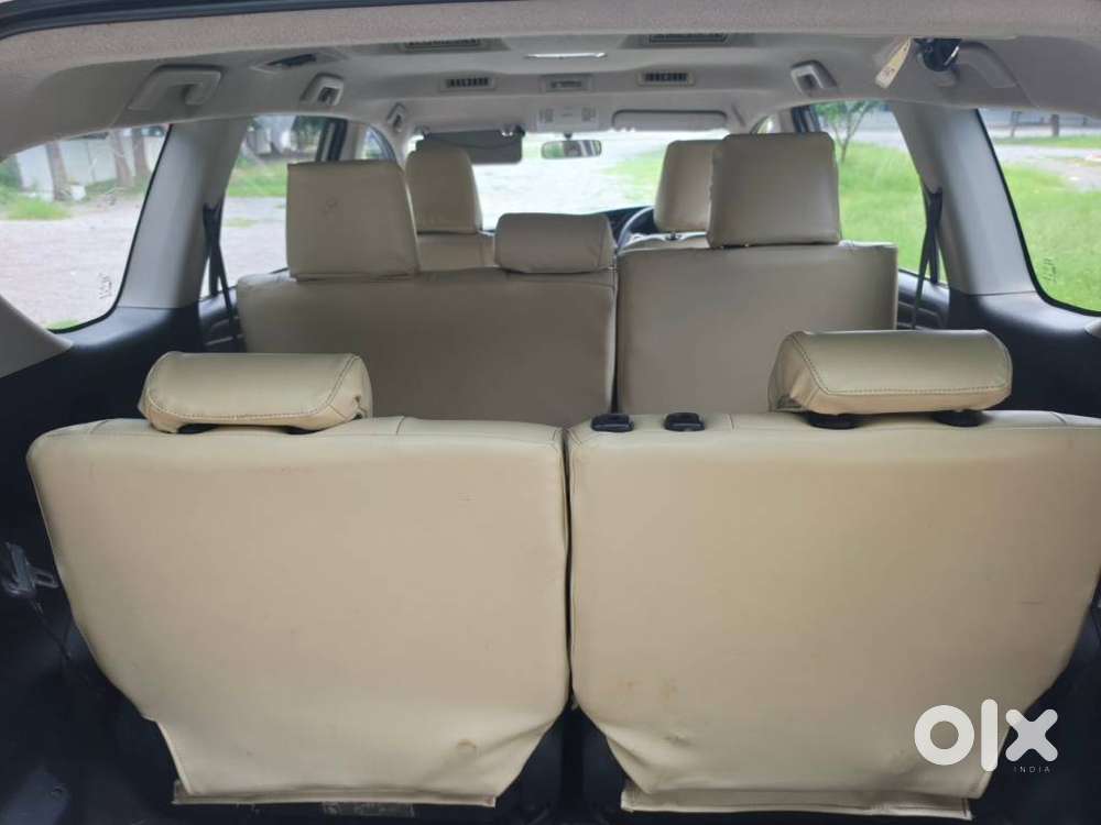 Toyota Innova Crysta 2.4 G Mt 8s, 2017, Diesel