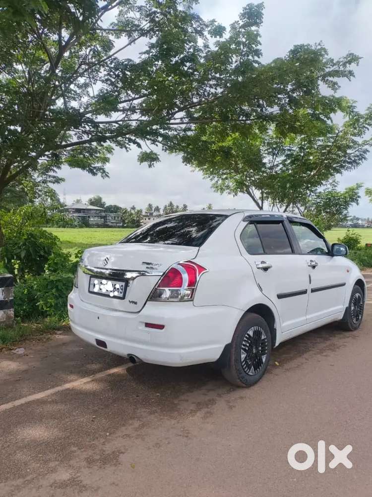 Maruti Suzuki Dzire Tour 2016 Variant