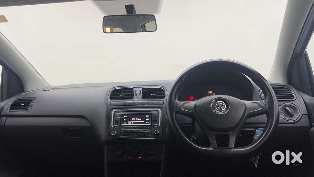 Volkswagen Polo Petrol Comfortline 1.2l, 2017, Petrol