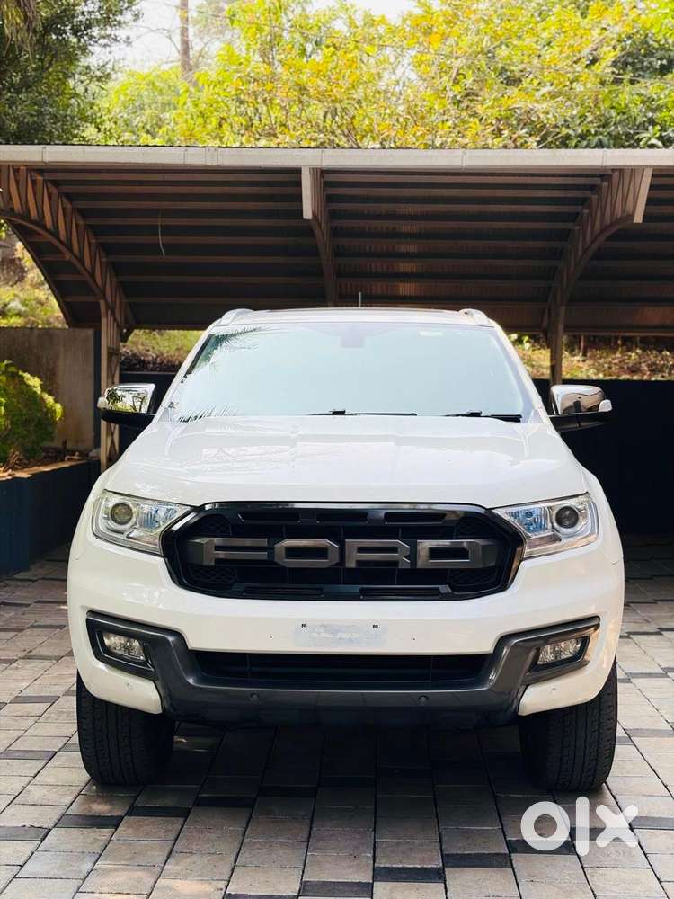 Ford Endeavour 3.2 Titanium At 4x4, 2017, Diesel