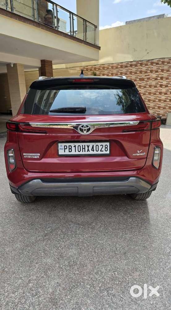 Toyota Urban Cruiser Hyryder 1.5 V Hybrid, 2022, Petrol