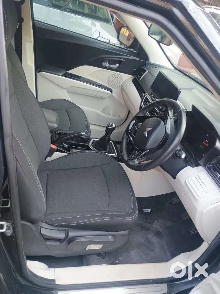 Mahindra Xuv 3xo 2024 Petrol