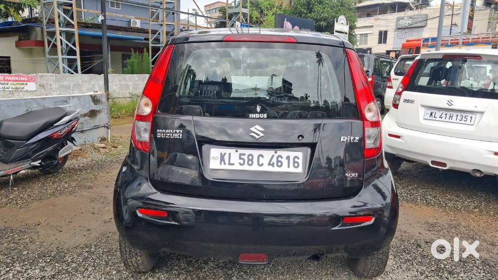 Maruti Suzuki Ritz Vxi, 2009, Petrol