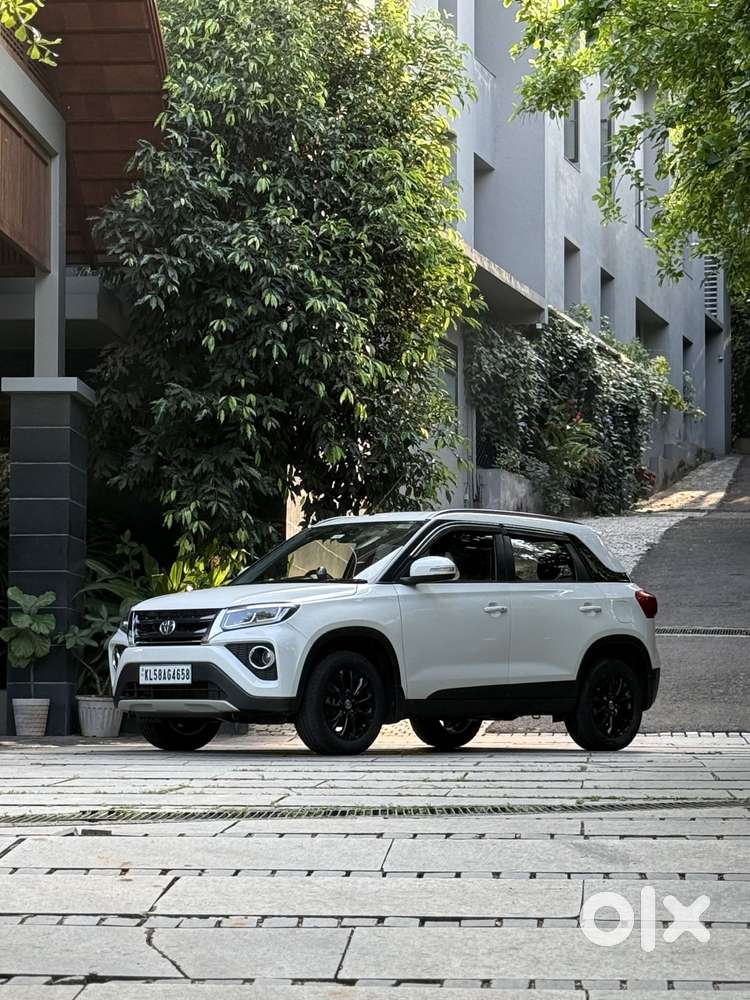 Toyota Urban Cruiser 1.5 High Grade Mt, 2022, Petrol