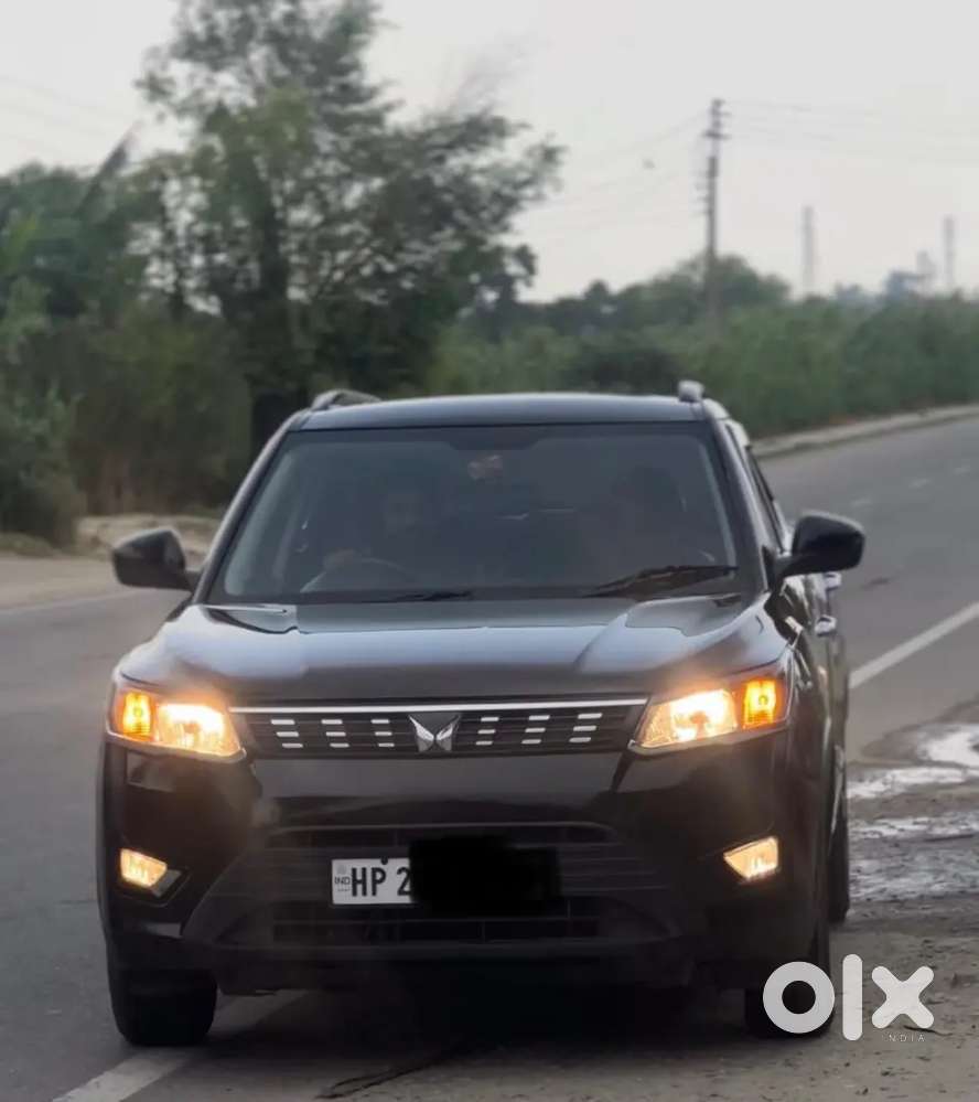 Mahindra Xuv300 Petrol 2024