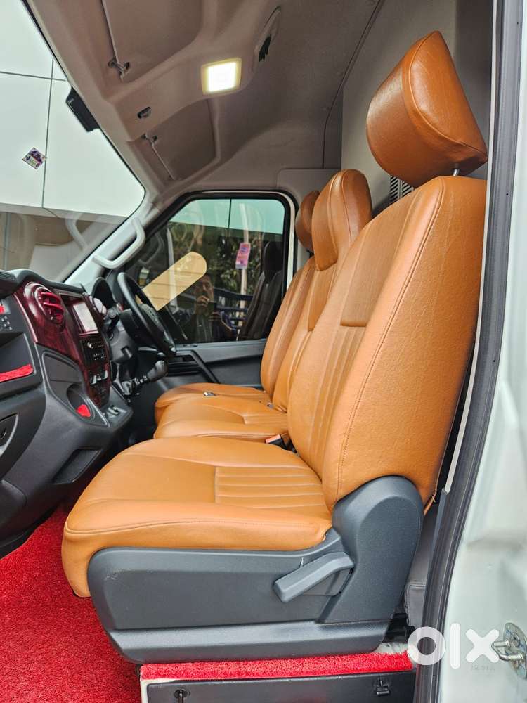 Force Motors Trax Cruiser 12 Str Ac, 2024, Diesel