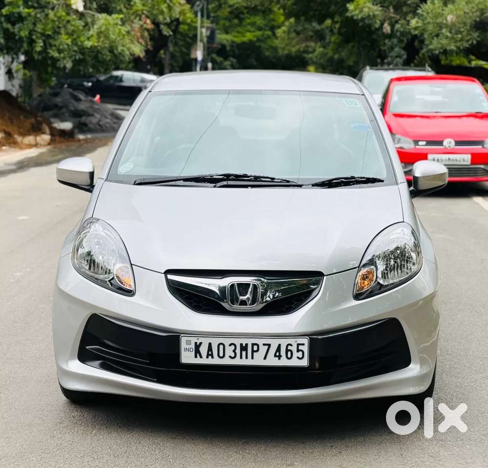 Honda Brio S (o) Mt, 2011, Petrol