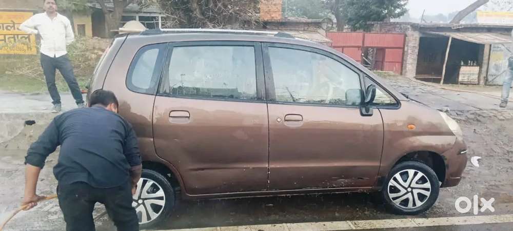 Maruti Suzuki Zen Estilo 2009