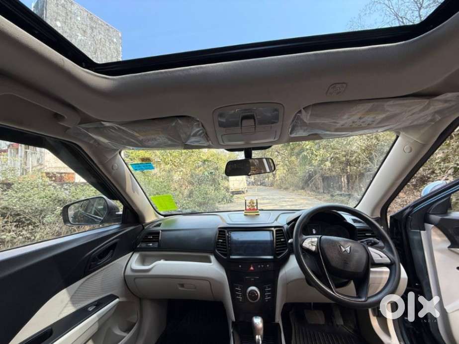 Mahindra Xuv300 W6, 2024, Petrol