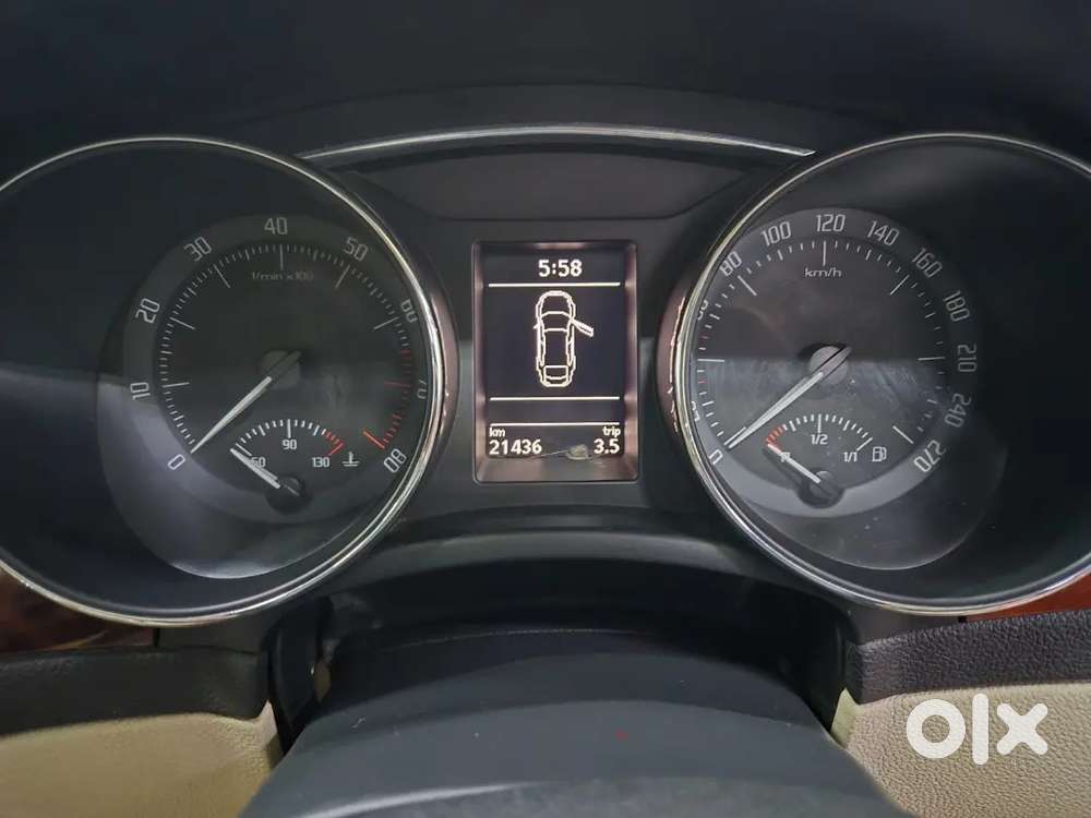 Skoda Superb 1.8 Ambition Petrol 2010