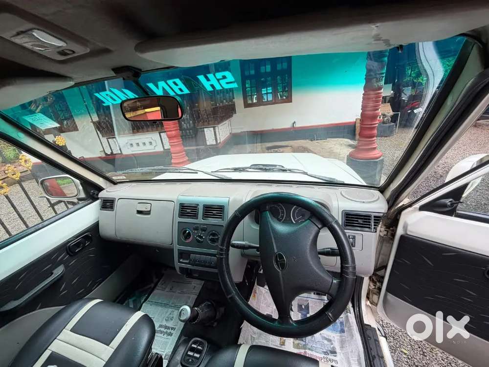 Tata Sumo Gold 2012