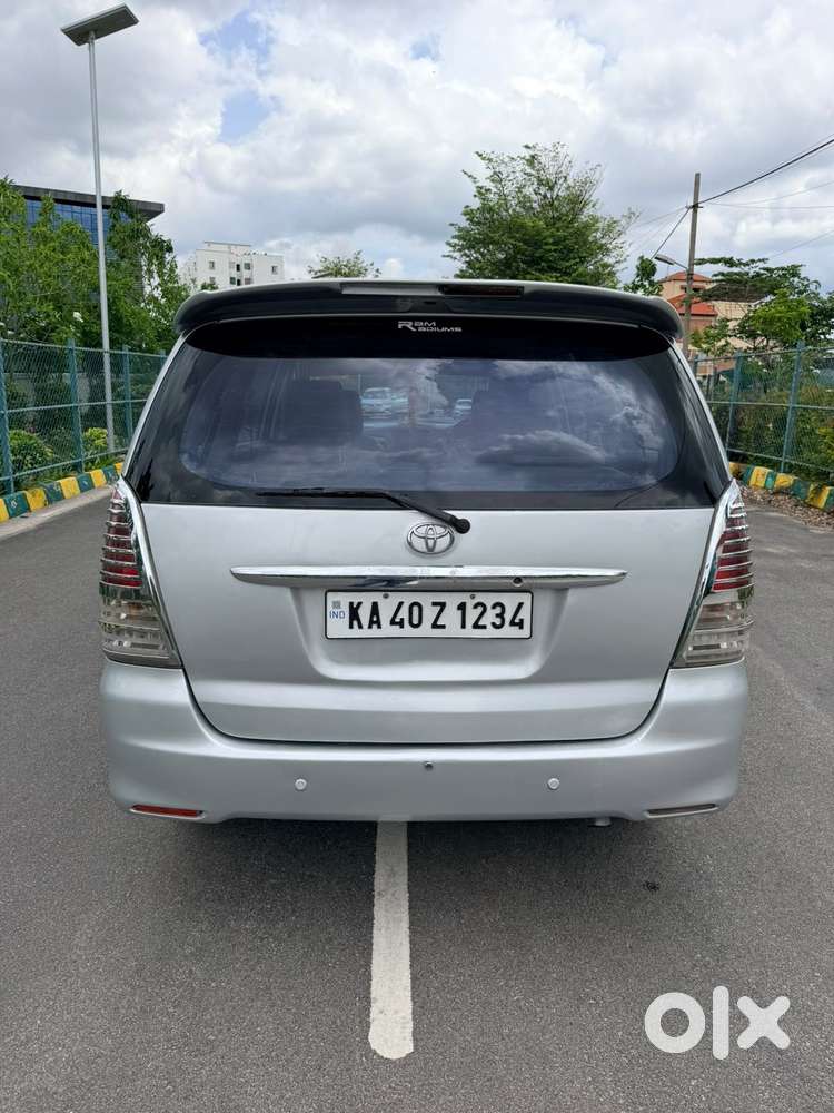 Toyota Innova 2.5 V 7 Str, 2009, Diesel