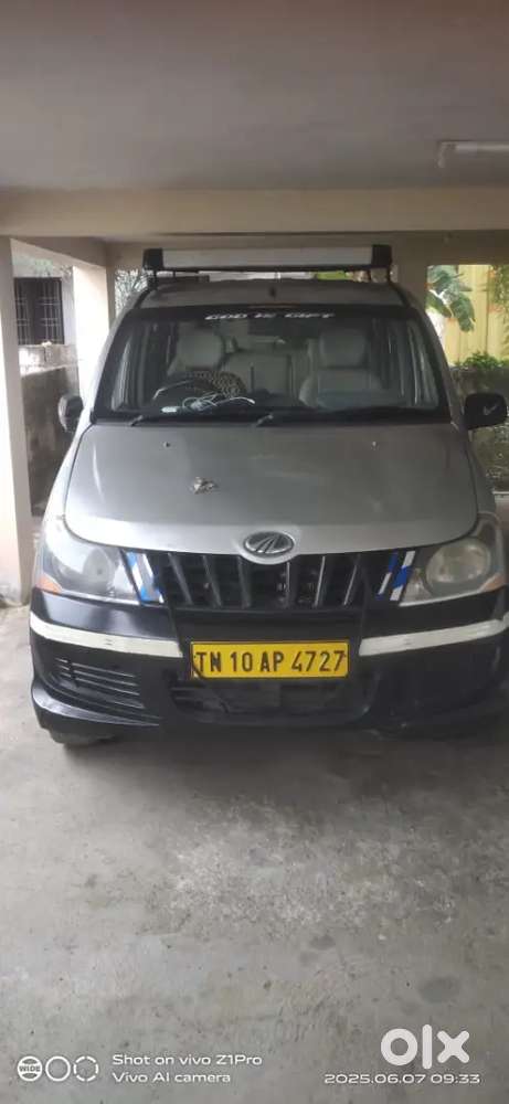 I'm Selling Mahindra Xylo D4