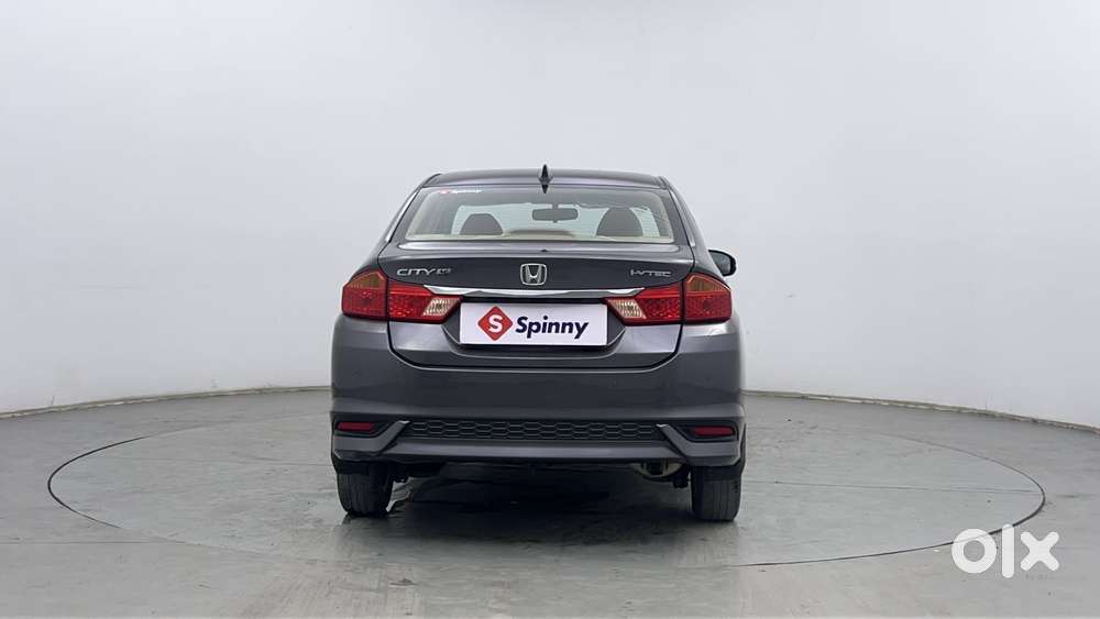 Honda City 1.5 V 4th Gen I-vtec Mt, 2022, Petrol