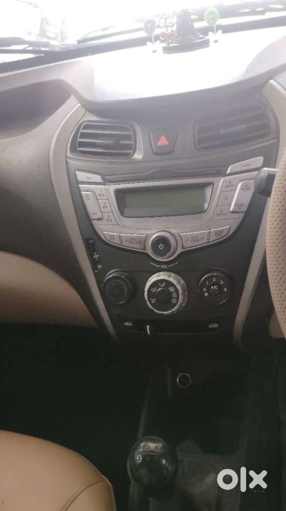 Hyundai Eon Sportz, 2015, Petrol