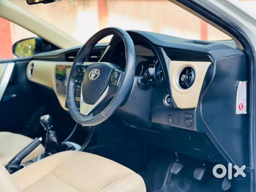 Toyota Corolla Altis 1.8g Limited, 2017, Petrol