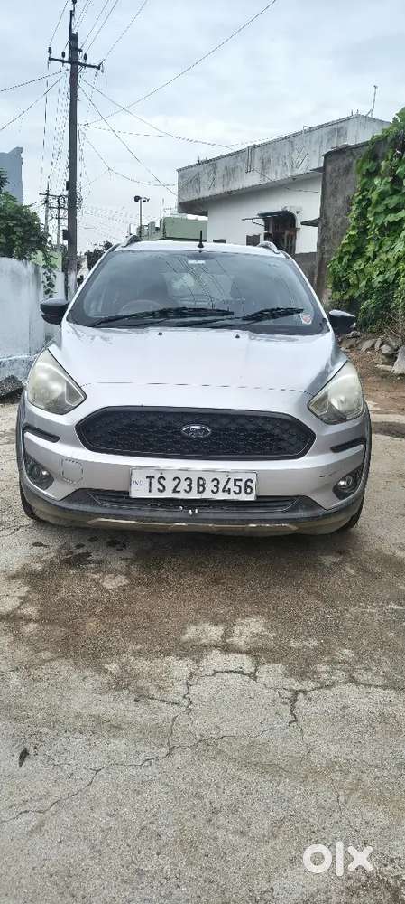Ford Freestyle 
1500 Cc
Milage 22kmpl 
120k Running Kms

Insurance Jus