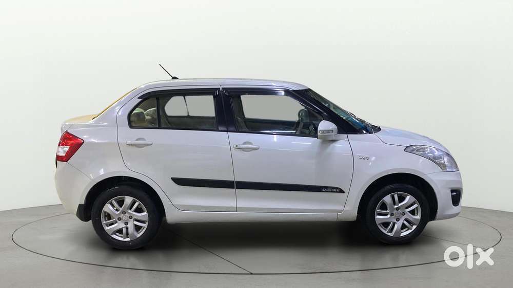 Maruti Suzuki Swift Dzire Zxi, 2013, Petrol
