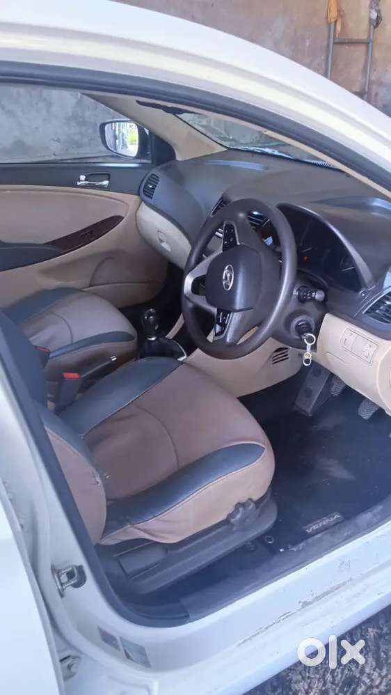 Hyundai Verna Fludic 1.6