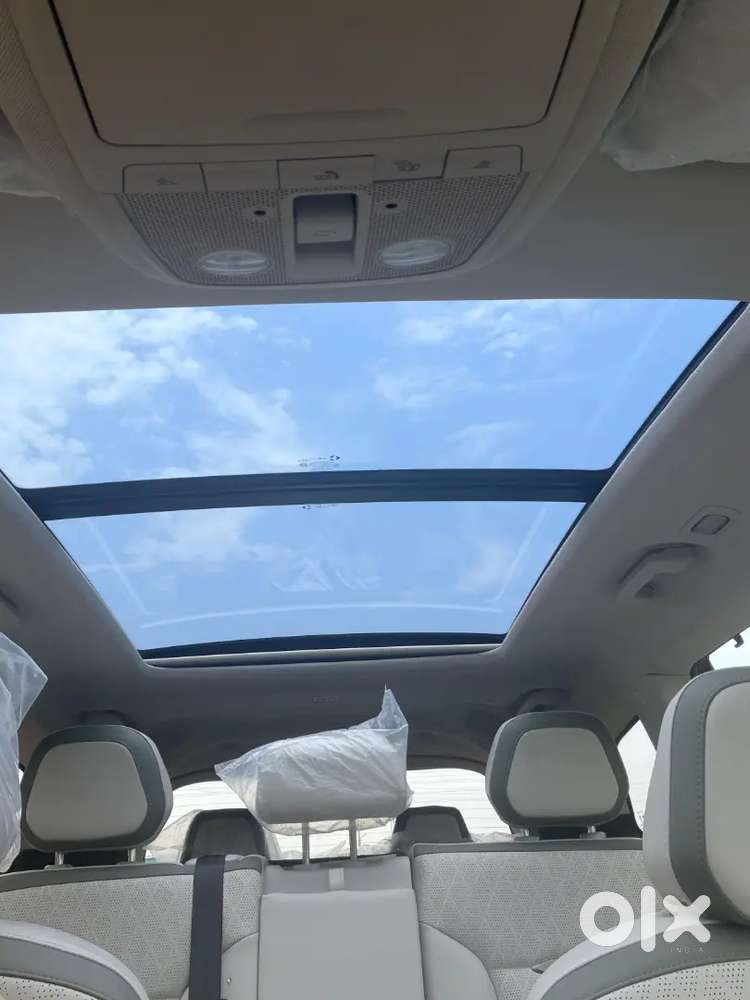 Mahindra Xev 9s 2026 Electric 10000 Km Driven