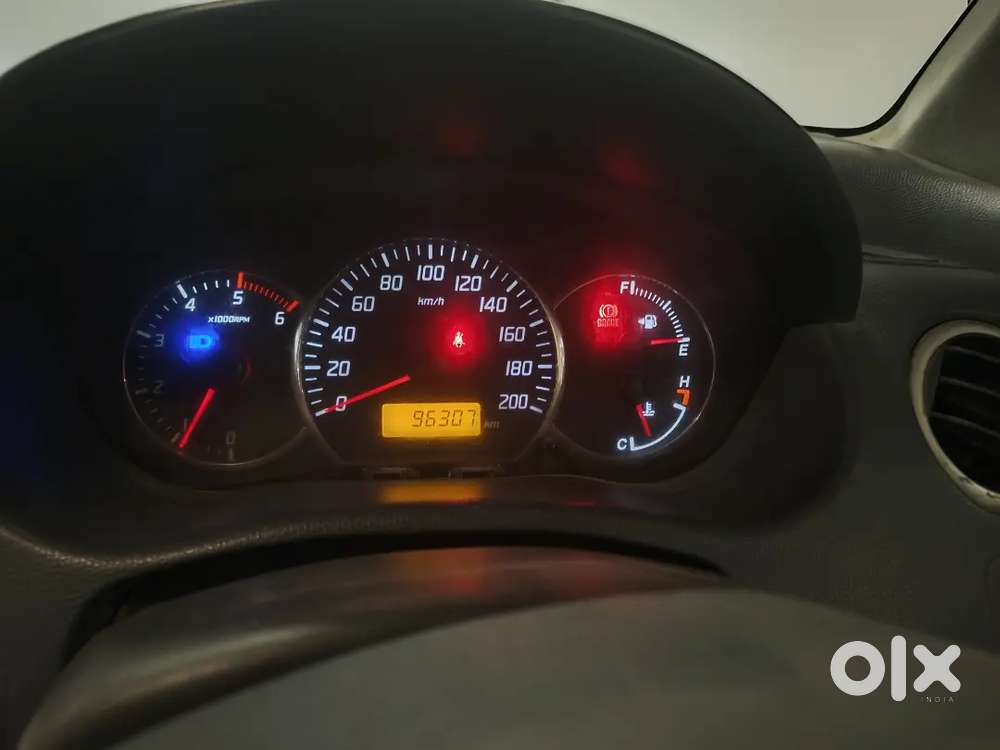 Maruti Suzuki Dzire 2011