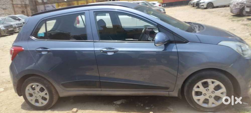 Hyundai Grand I10 Sportz Edition, 2016, Petrol