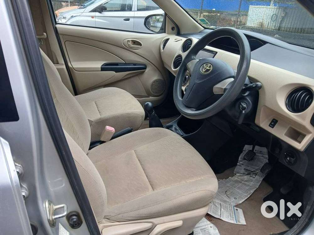 Toyota Etios Liva 1.2 Gx, 2016, Petrol