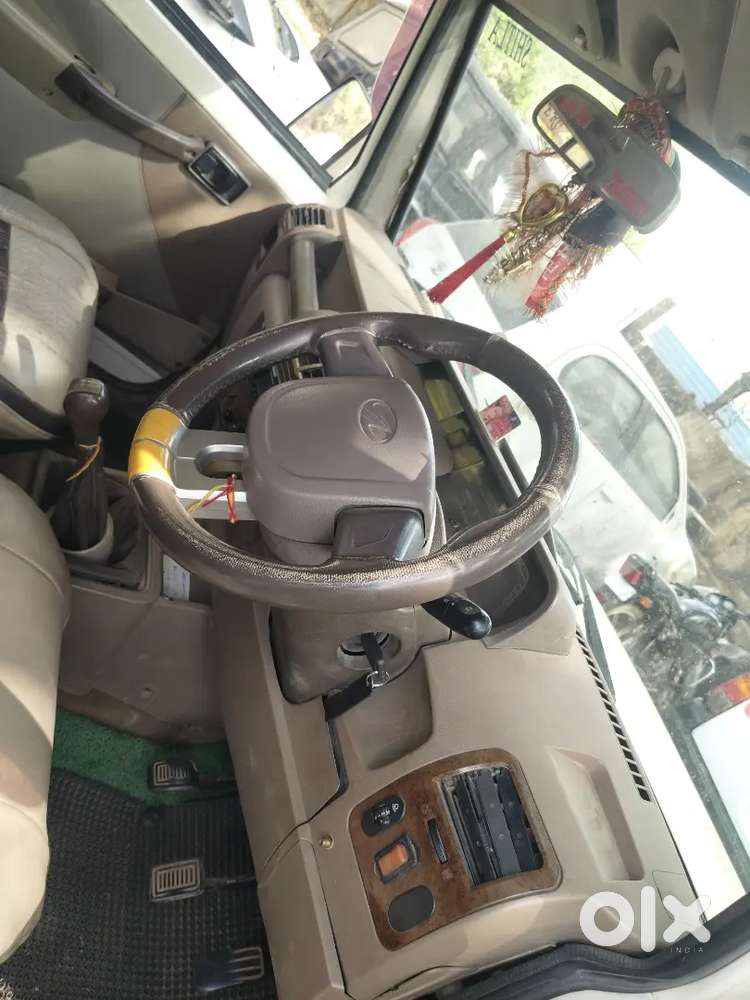 Gadee Mein Koi Kam Kharcha Nahin Hai Thoda Bahut Dant Pant Ka Kam Hai