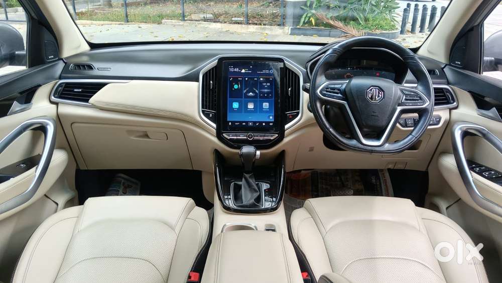 MG Hector Sharp AT, 2022, Petrol