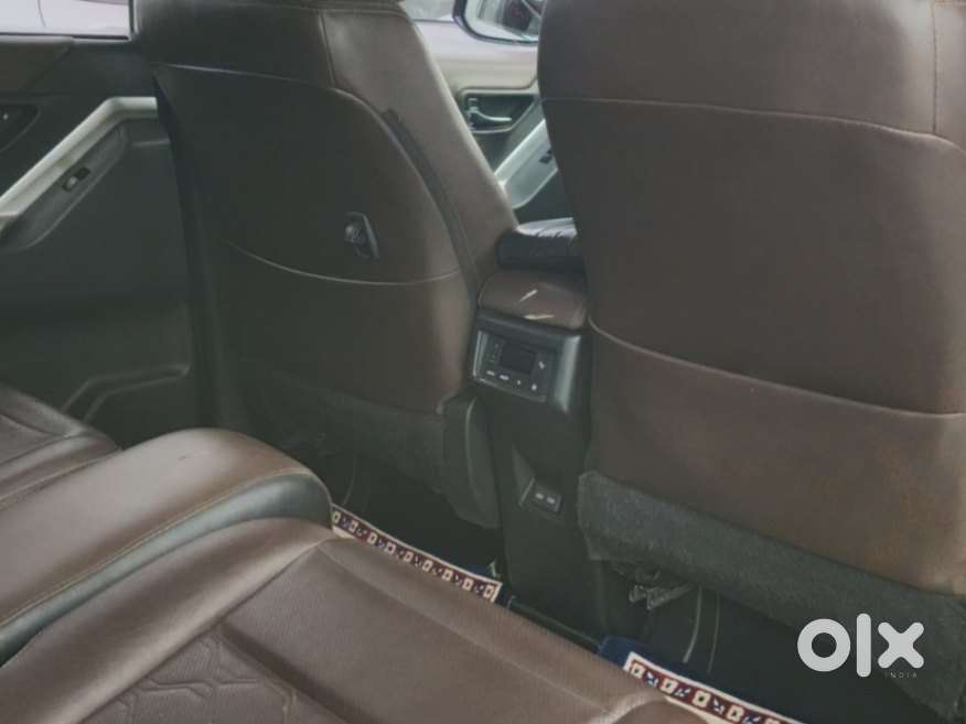 Toyota Innova Crysta