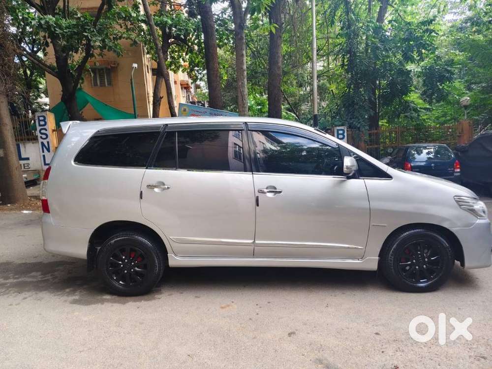 Toyota Innova 2.5 V 7 Str, 2014, Diesel