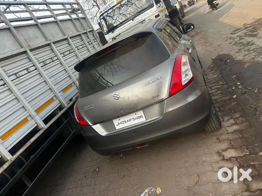 Maruti Suzuki Swift 2013 Diesel 85000 Km Driven