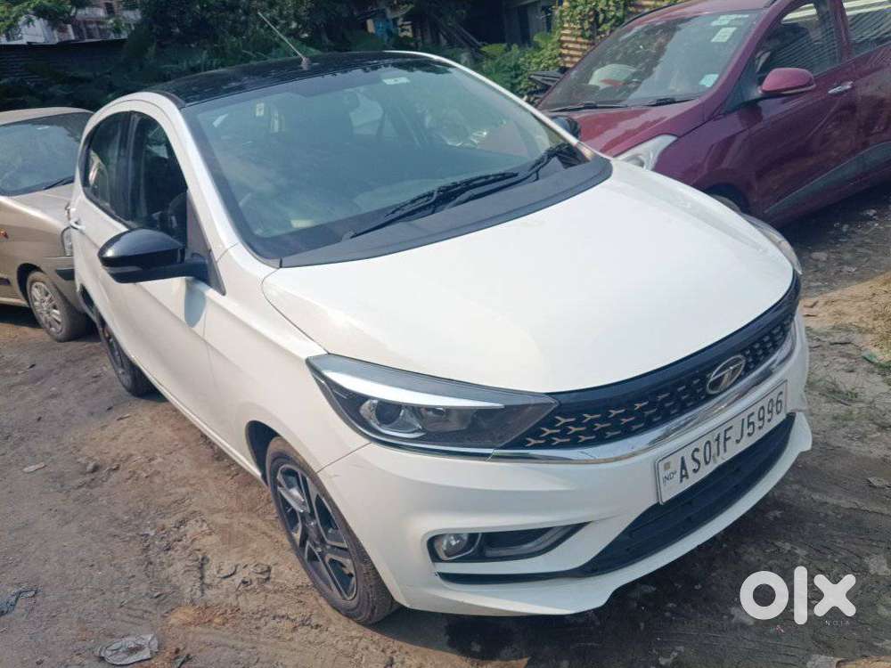 Tata Tiago 1.05 Revotorq Xz Plus Dualtone, 2022, Petrol