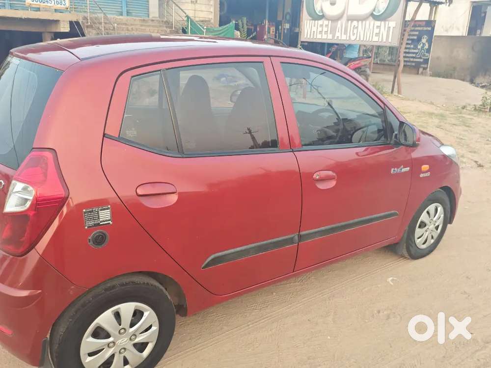 Hyundai I10 2012 Lpg 80000 Km Driven