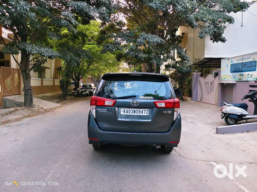 Toyota Innova Crysta 2016 Automatic Diesel 170000 Km Driven