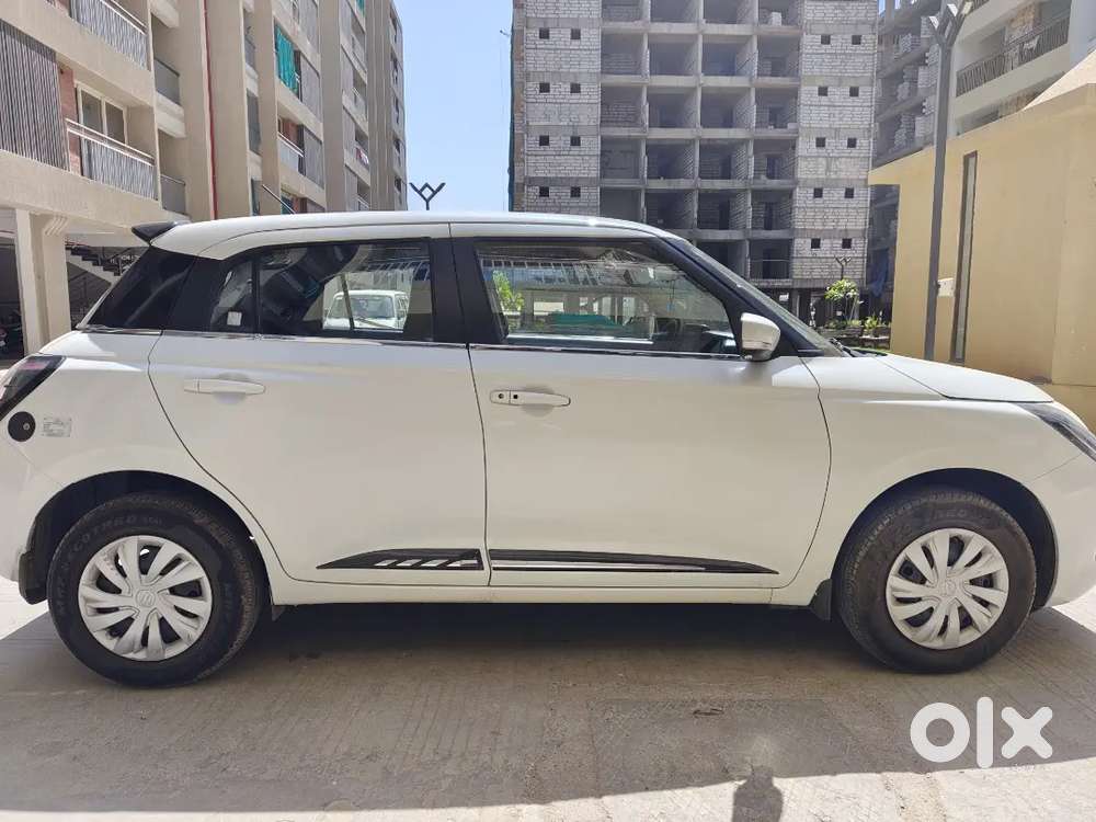 Maruti Suzuki Swift Vxi(o) Petrol+cng