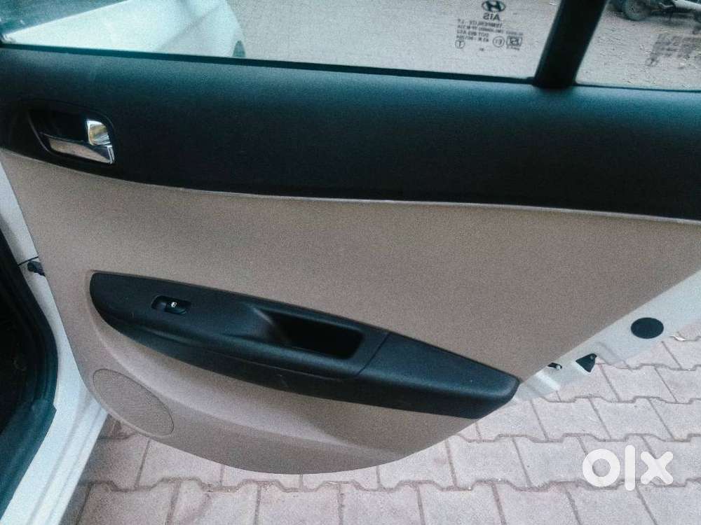 Hyundai I20 1.2 Asta, 2014, Cng & Hybrids