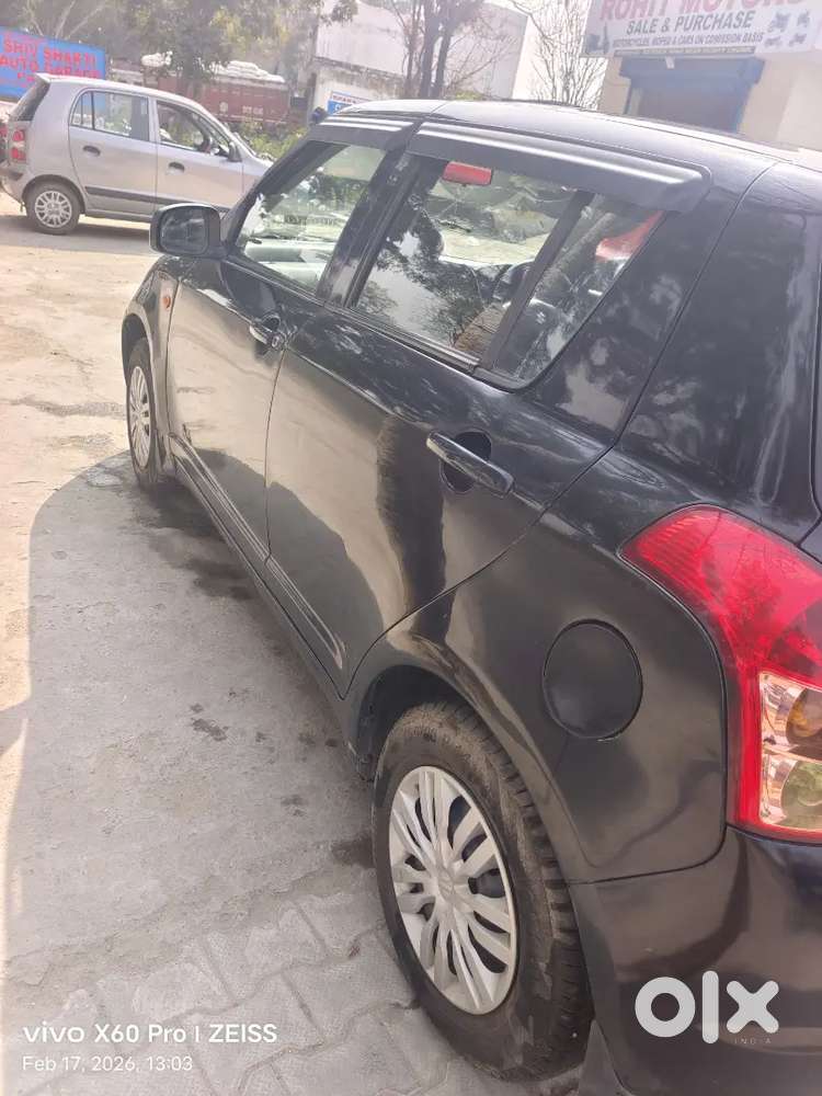 Maruti Suzuki Swift 2010 Diesel 162000 Km Driven
