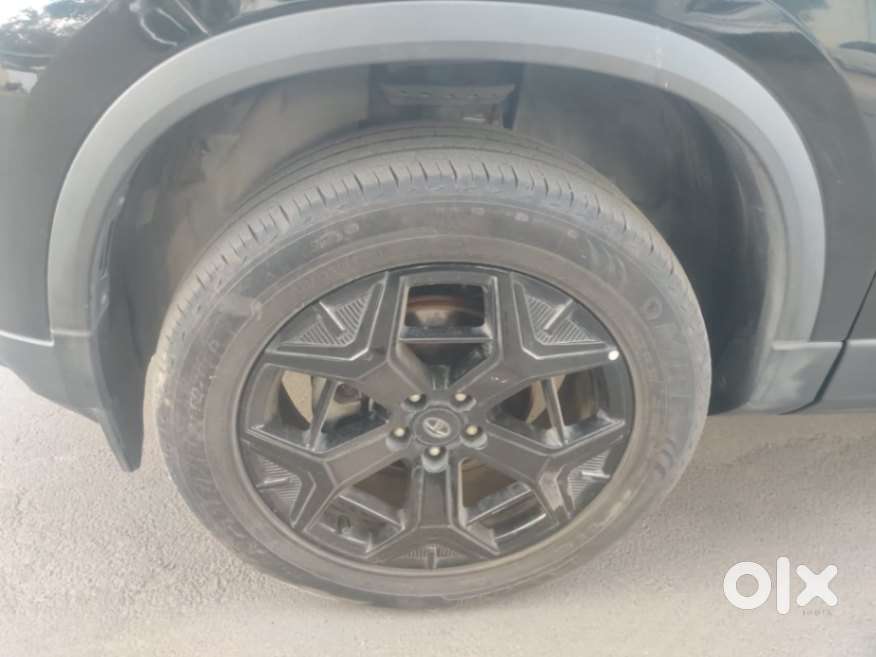 Tata Harrier Fearless Plus Dark Edition, 2023, Diesel