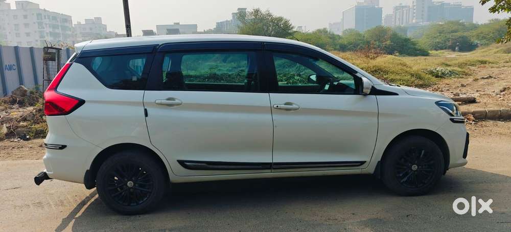 Maruti Suzuki Ertiga 1.5 Zxi, 2022, Petrol