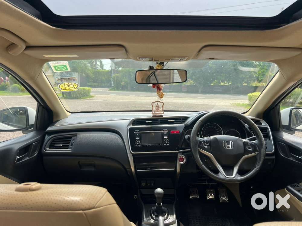 Honda City Diesel 2014 Vx Top Sunroof