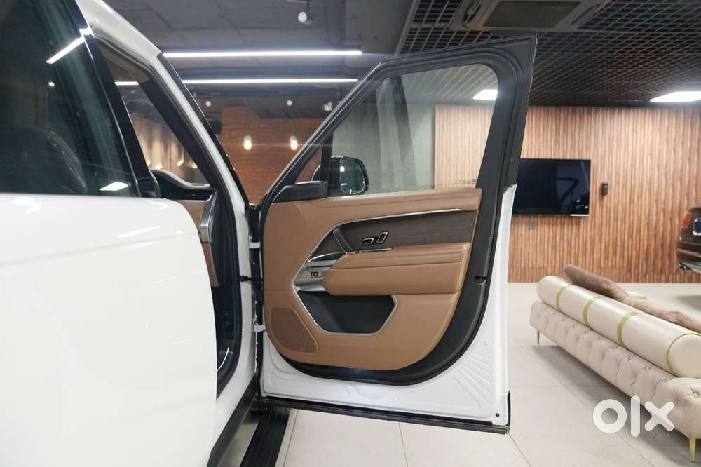 Land Rover Range Autobiography Lwb 3.0 Petrol, 2023, Petrol
