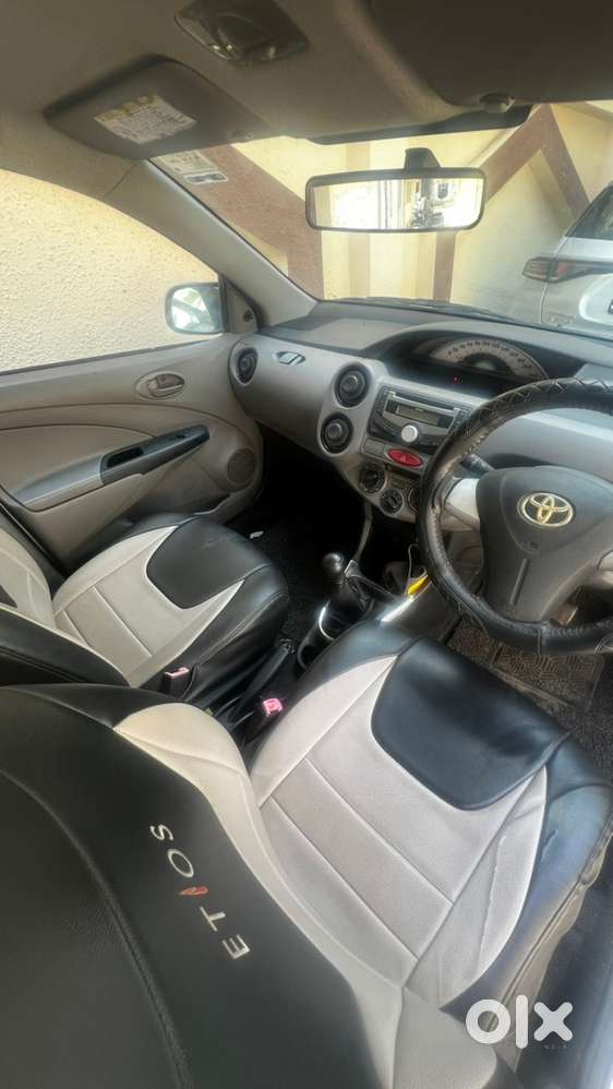 Toyota Etios Petrol 2011