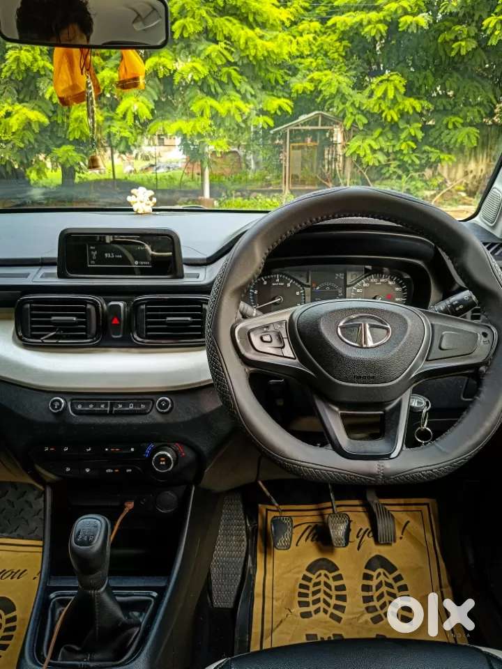 Tata Punch 1.2 Revotron Pure Rhythm Pack Mt, 2023, Petrol