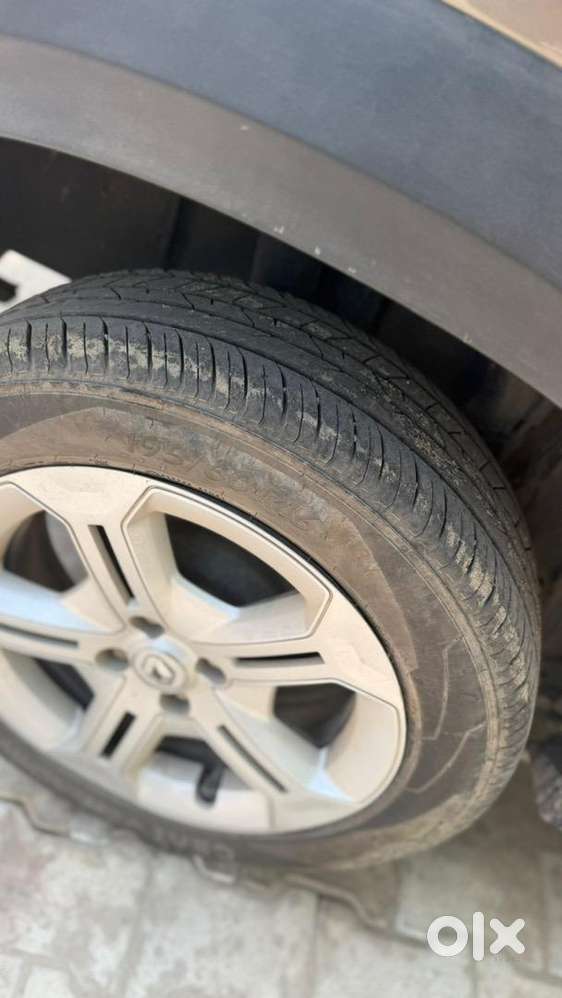 Renault Kiger Rxt Mt 2021  1st Owner  18k Driven  Army Person Owned