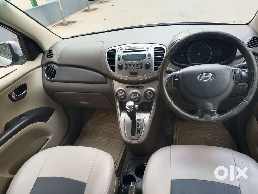 Hyundai I10 Asta 1.2 At With Sunroof, 2011, Petrol