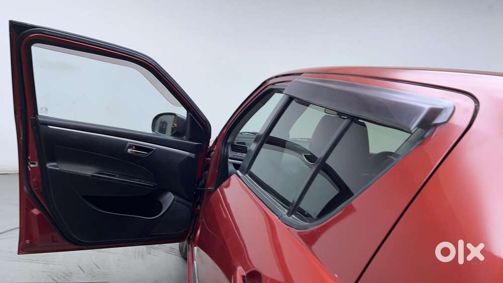 Maruti Suzuki Swift Vvt Vxi, 2012, Petrol